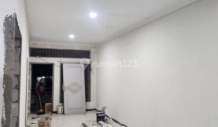 Rumah Bagus Renovasi 2 Lantai Babatan Pantai Surabaya Strategis Pakuwon City Kampus Its Unair 1