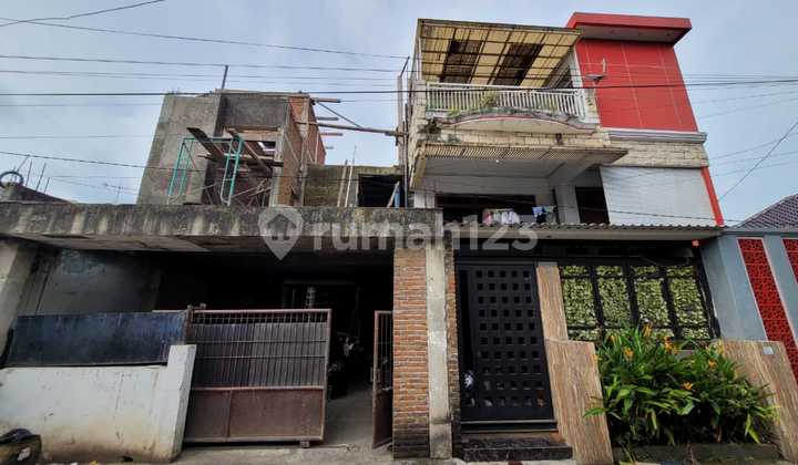 Rumah Mewah Full Furnish Lantai 3 Simorukun Surabaya Rumah Mewah Full Furnish Lantai 3 Simorukun Surabaya