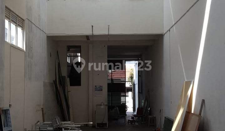 Rumah Luas Eks Gudang Jl. Donowati - Surabaya Barat, Potensi Tinggi