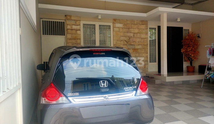 Cheap to Sell Fast Manyar Tirto Near Pak Djo's Meatball Shop Only 100 M From Main Road 2