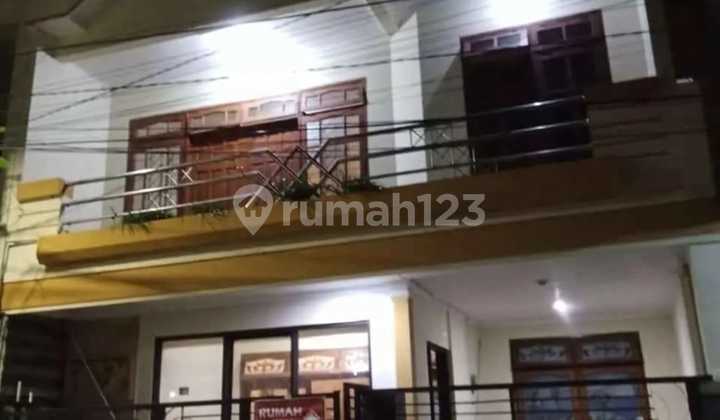 Rumah, 2 Lantai Semolowaru Siap Hui Dekat Galaxy Mall Rumah, 2 Lantai Semolowaru Siap Hui Dekat Galaxy Mall