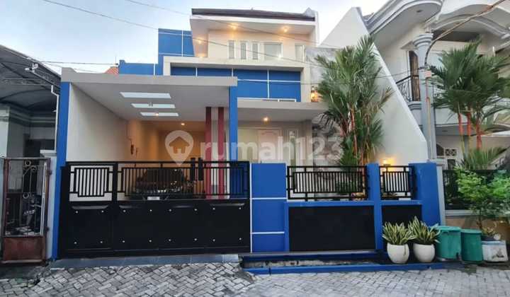 Hunian Nyaman 2 Lantai di Kawasan Strategis Karah