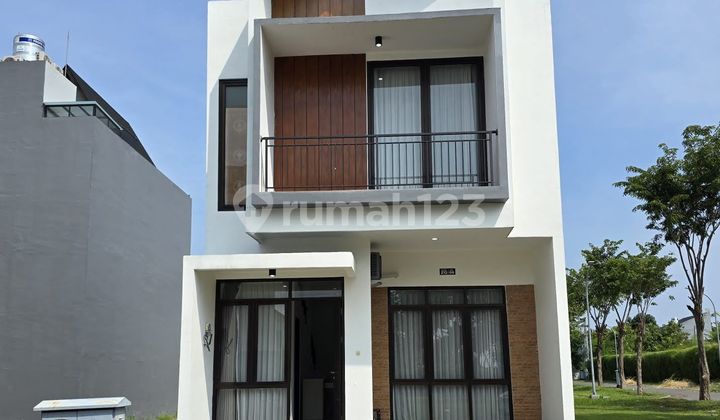 Rumah Fjesiap Huni Baru di Suvadiva Grand Island, Pakuwon City