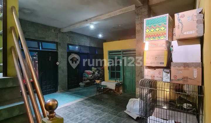 Rumah Terawat Minimalis Kutisari 2
