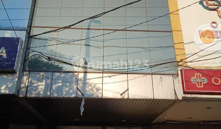 Ruko, 2 Lantai Barata Jaya Minimalis Cocok untuk Usaha Kantor,Dll