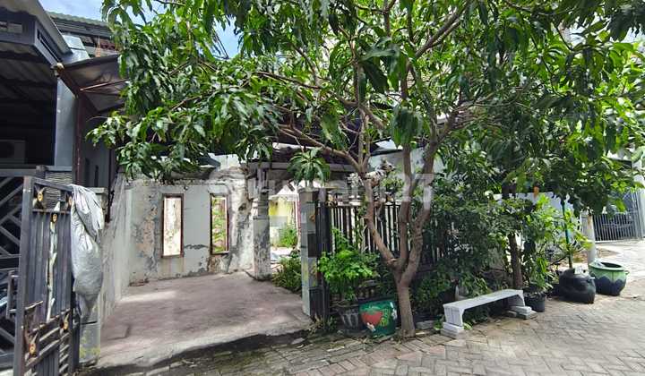 Rumah Hitung Tanah Sukolilo Regency 2