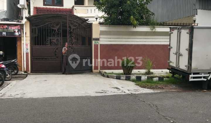 Rumah Cocok Untuk Usaha Dekat Pemkot Surabaya Sekolah Negeri Komplek