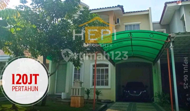 Ready-to-Live Home in the Comfortable Graha Padma Cluster Near the Toll Road 1