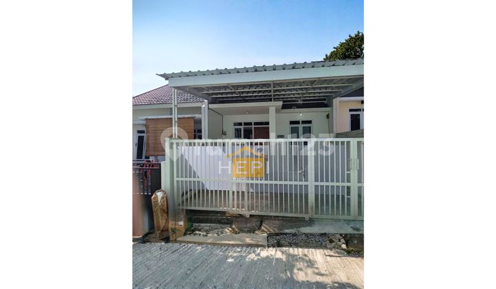 House in Ungaran Asri with 1 Car Frontage Road 1
