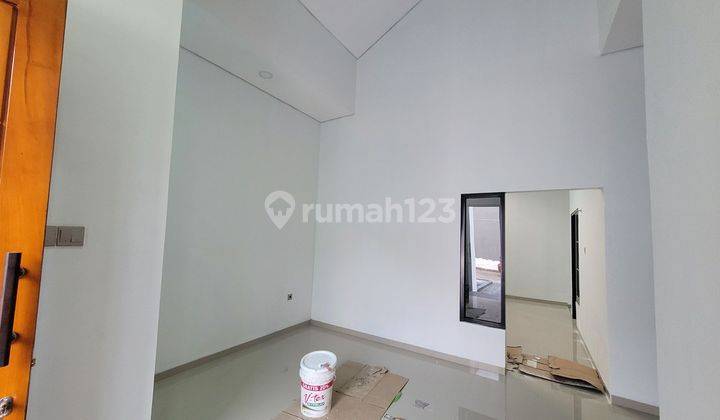 Rumah Baru Disain Cantik di Perum BPD SHM Hadap Timur 2