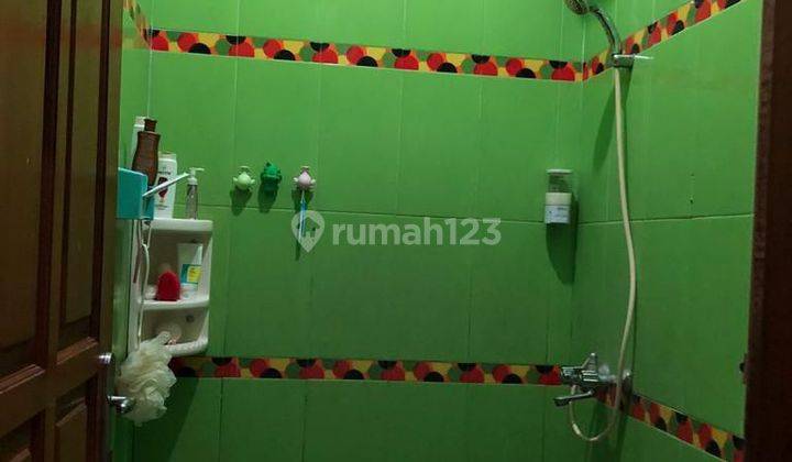 Dijual Rumah 1,5 Lantai di Kemang Pratama 1, Bekasi 2