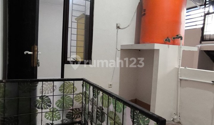 Disewakan Rumah Essence Park B Jaticempaka Jatibening Bekasi 2