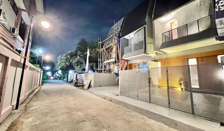 Dijual Rumah 2 Lt Dalam Cluster Di Kodau Jati Asih Bekasi Kota 2