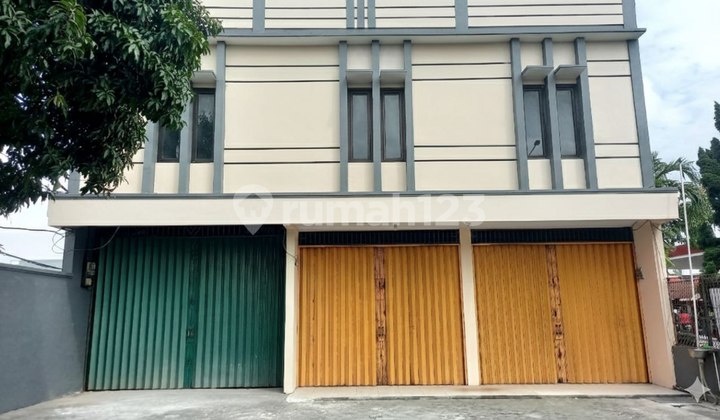 Disewakan Ruko Gandeng 2 LT di Jl Gusti Ngurah Rai Bekasi Barat Disewakan Ruko Gandeng 2 LT di Jl Gusti Ngurah Rai Bekasi Barat