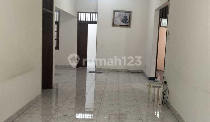 Dijual Rumah 1 1/4 Lantai Di Kemang Pratama Bekasi 2