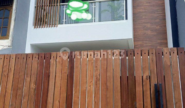 Dijual Rumah 2 Lt di Kav Pondok Kelapa Duren Sawit Jakarta Timur