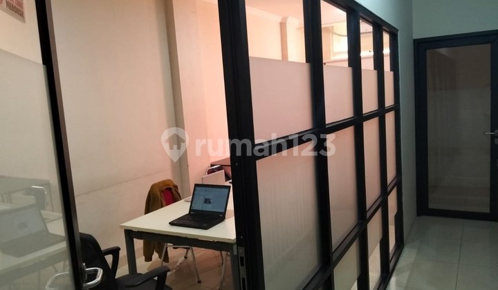 For Sale 2.5-Story Shop House in Galaxy Commercial Center Area 2