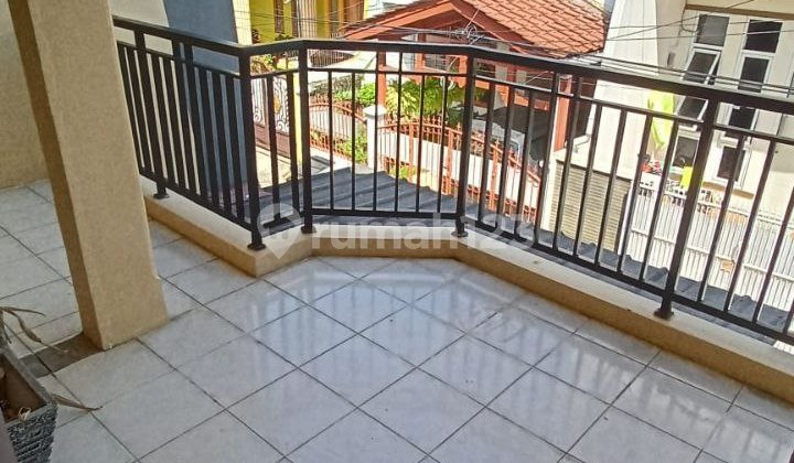 Dijual Rumah 2.5 Lantai di Pondok Kelapa Jakarta Timur 2