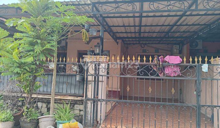 Dijual Rumah Strategis Di Taman Royal Tangerang 2