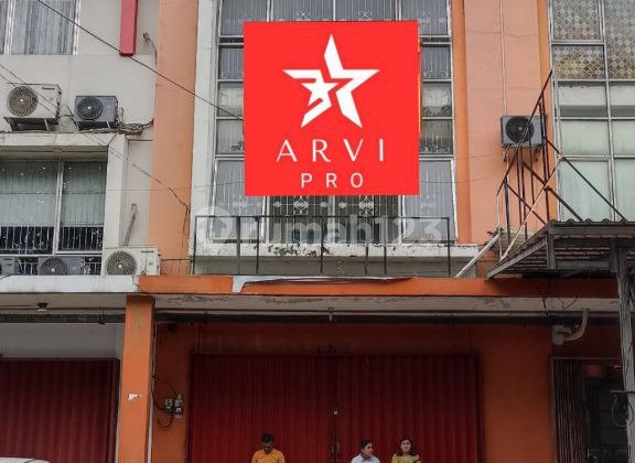 For Rent 4-Story Shop House in Buranggang, South Bekasi