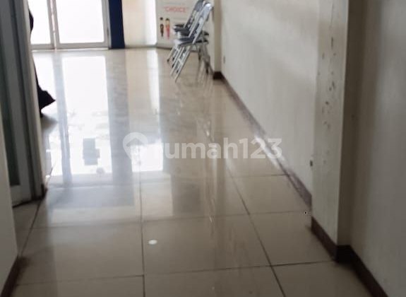 3-Story Shop House for Sale on Kalimalang Inspection Road, Bekasi