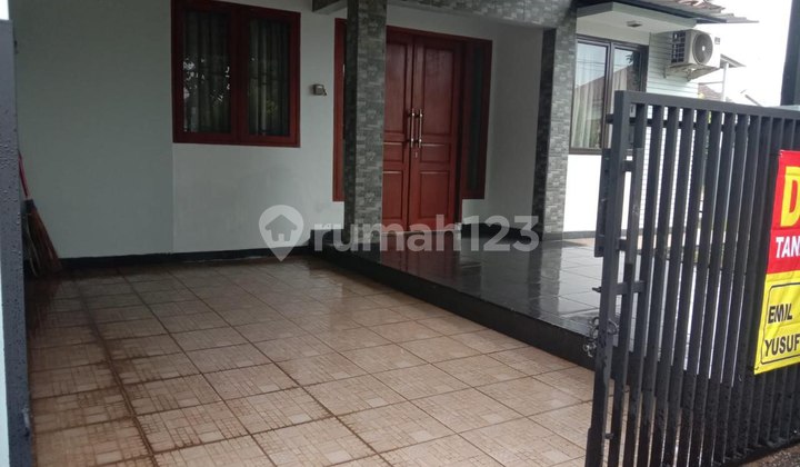 Rumah Hook SHM Royal Park Residence Pedurenan Mustikajaya, Bekasi Rumah Hook SHM Royal Park Residence Pedurenan Mustikajaya, Bekasi