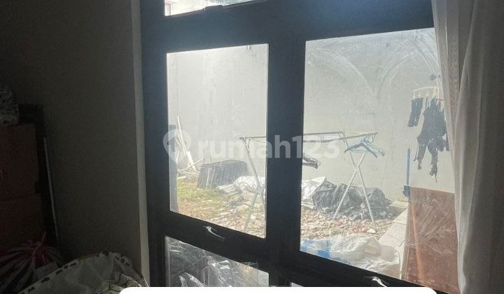 Dekat Akses Tol, Rumah, 2 Lantai, Siap Huni di Grand Wisata 2