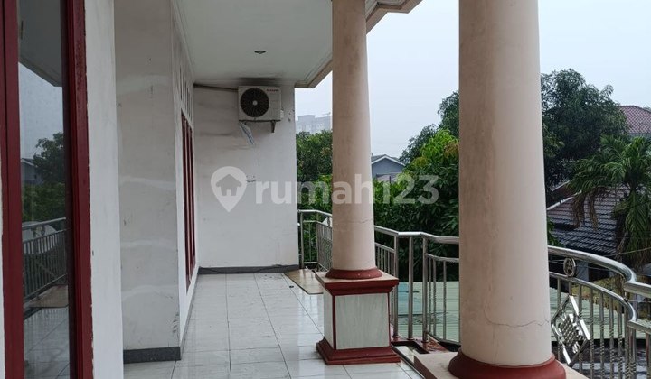 Rumah Bagus Semi Furnished SHM Pulogebang, Jakarta Timur