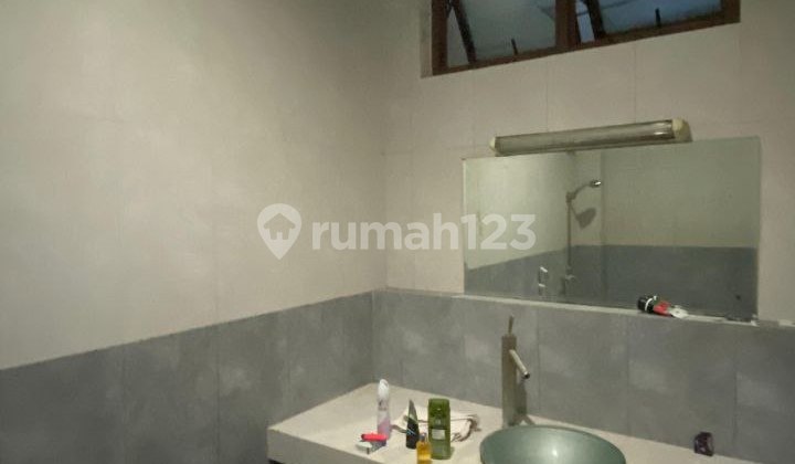 Nice House, 2 Floors, Strategic Location, SHM, Near Toll Access 2