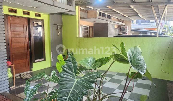 Rumah Kontrakan Bagus Semi Furnished SHM Jatikramat, Bekasi Rumah Kontrakan Bagus Semi Furnished SHM Jatikramat, Bekasi