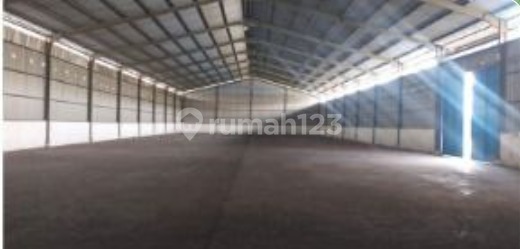 Good Warehouse 1 Floor 1,452 m2 Cikarang, Bekasi Good Warehouse 1 Floor 1,452 m2 Cikarang, Bekasi