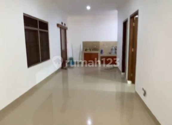 Siap Huni, Rumah, Dekat Stasiun Krldi Bekasi Barat 2