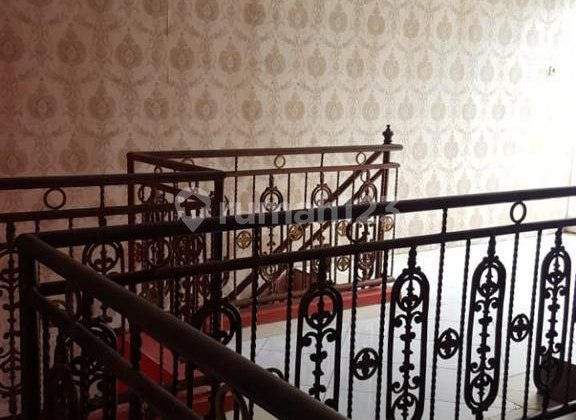 Rumah Bagus 2 Lantai Semi Furnished SHM Cileungsi, Bogor 2