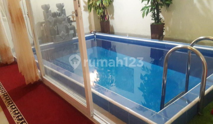 Siap Huni, Rumah Bagus, 2 Lantai, Full Furnished, SHM