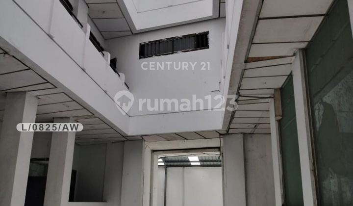 Rumah 3 Lantai Siap Huni Lokasi Di Andir Tengah Kota Bandung