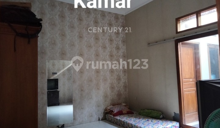 FOR SALE COMFORTABLE HOUSE READY TO OCCUPY STRATEGIC LOCATION IN BUAH BATU 2