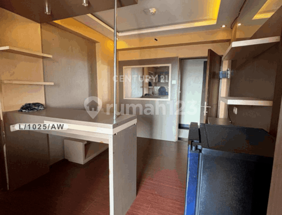 Gateway Fully Furnished Ready-to-Occupy Apartment in Cicadas, Bandung Gateway Fully Furnished Ready-to-Occupy Apartment in Cicadas, Bandung