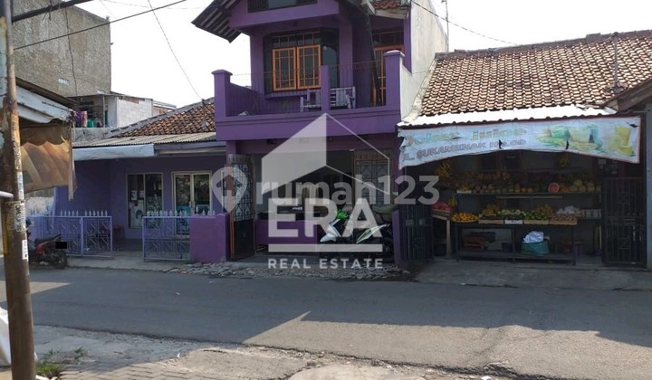 Shop House in Sukamenak Suitable for Various Businesses, with a Densely Populated Environment.