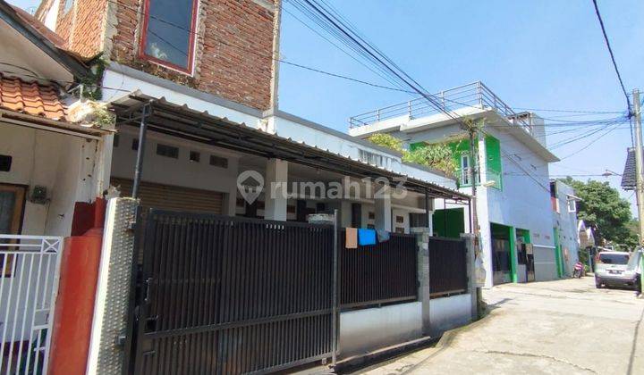 Rumah Aman Kawasan Padat Penduduk di Cicukang Mekar 1