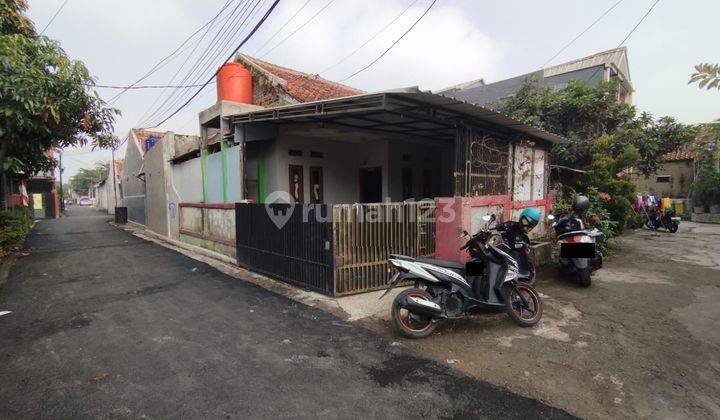 Rumah Posisi Hook, Cocok Dipakai Home Industry di Rancamanyar 1