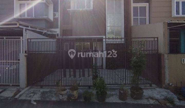 Rumah Baru, Lokasi Dekat Pusat Perbelanjaan di Cibaduyut Permai 1