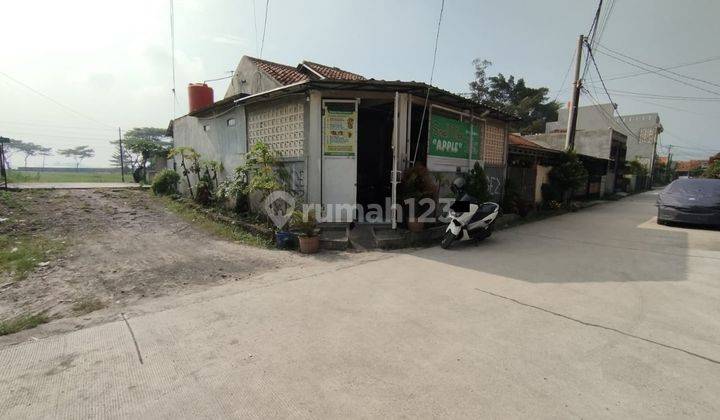 Rumah Bangunan Kokoh, Lantai Granit di Rancamanyar 1