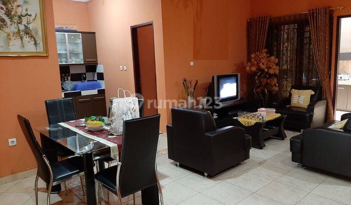 Rumah Full Furnished, Lokasi One Gate System di Graha Rancamanyar 2