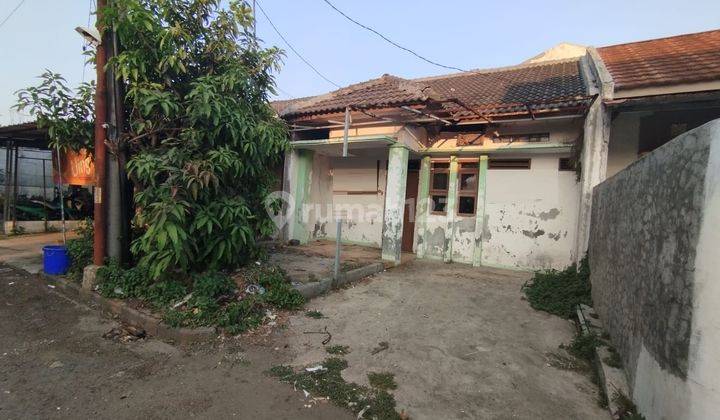 Rumah Lokasi Ramai Padat Penduduk di Rancamanyar Regency 1