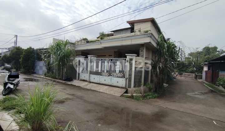 Rumah Hook dengan Gaya Elegan di Rancamanyar Bebas Banjir