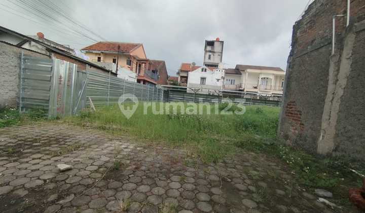 Tanah Cukup Luas di Dalam Komplek,Cocok Untukmembuat Kavling Tanah Cukup Luas di Dalam Komplek,Cocok Untukmembuat Kavling