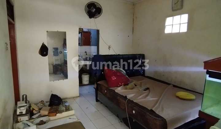 Cheap Shophouse on Cibaduyut Main Road 2