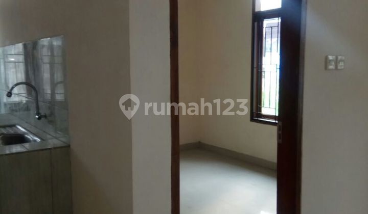 Rumah dengan Lokasi Yg Sangat Strategis di Sukamenak Indahakses Lalu Lalang,Cocok untuk Usaha Konveksi dan Lainnya.. 2