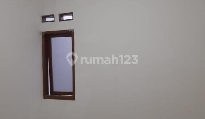 Rumah Cantik Minimalis di Sayap Tki Dekat Pintu Tol 2