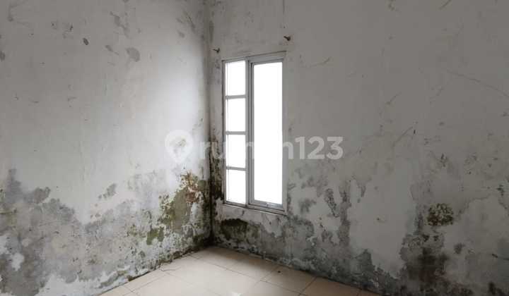 Rumah Murah di Komplek dengan Akses Jalan Luas Bebas Banjir 2